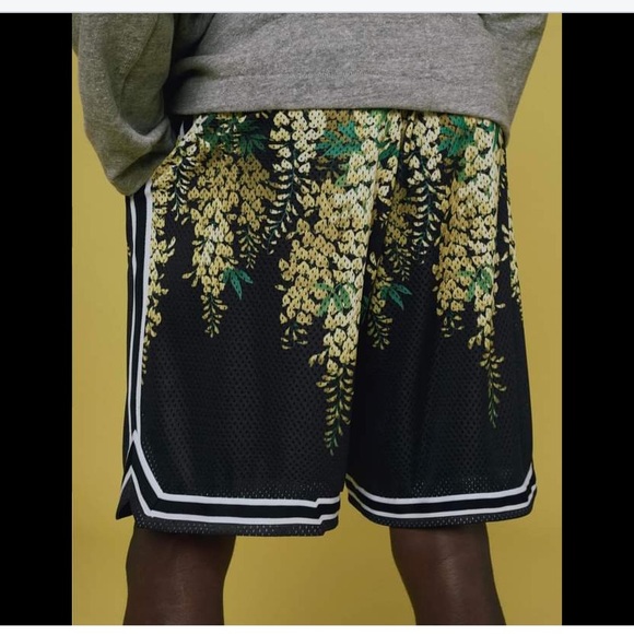 John Elliott Game Fay Shorts Fuji Gold - Picture 2 of 4